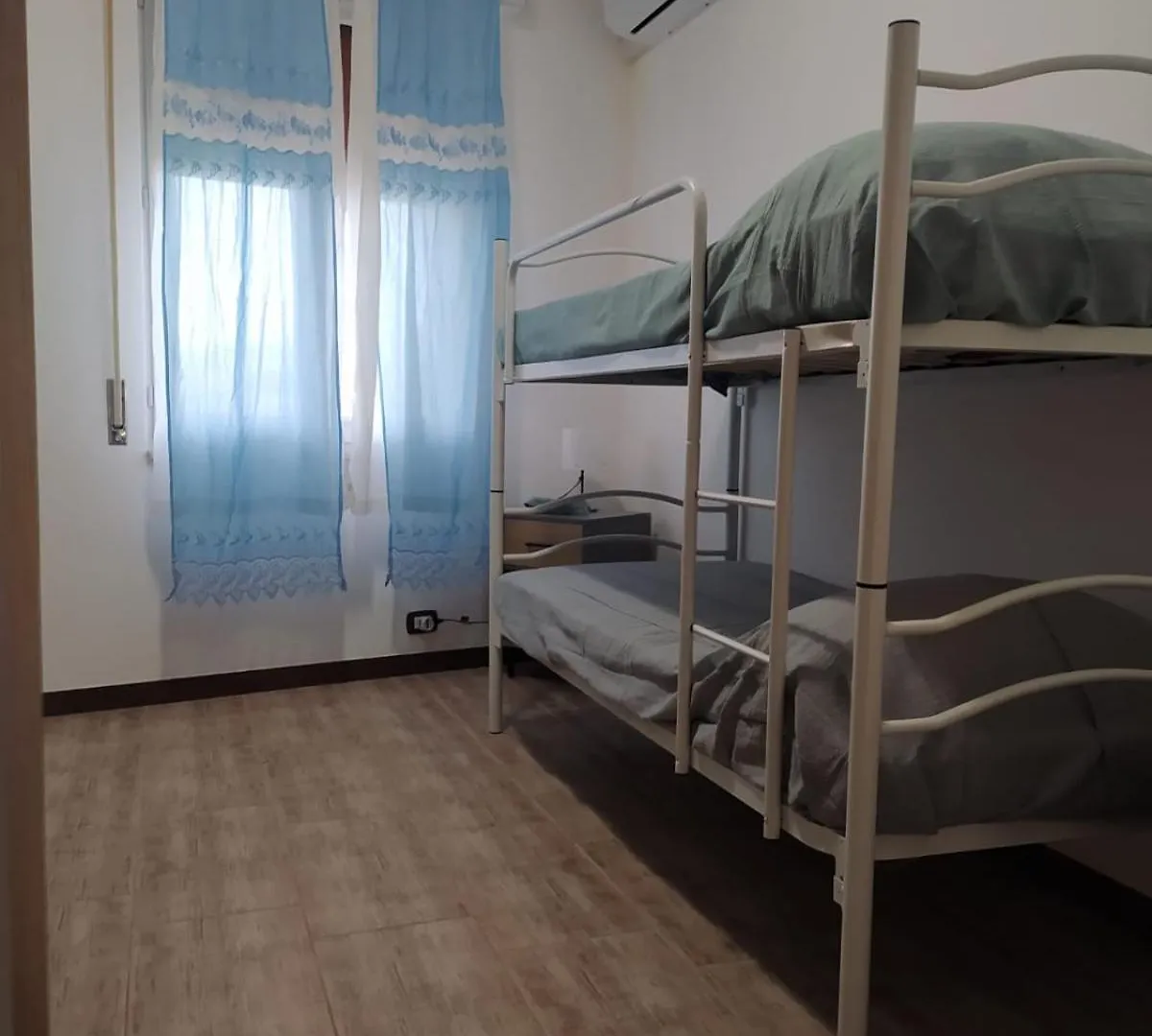 Ferienwohnung &Lf Di Cussorgia Calasetta 0*,